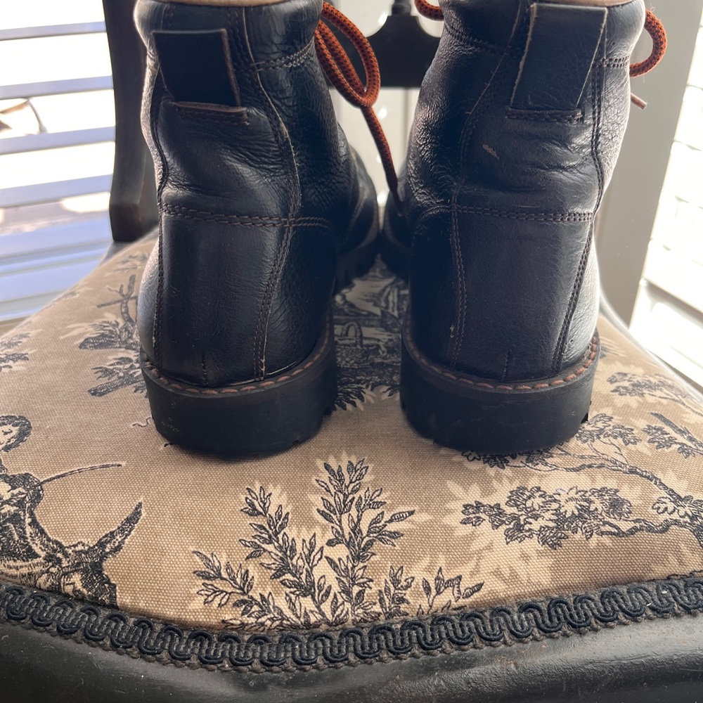 Vintage 90's boots exactly like the ones Demi wore in photo shoot for 2024 fall - Picture 6 of 8